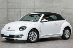 2013 フォルクスワーゲン ザ・ビートル カブリオレ