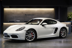 2018 ポルシェ 718ケイマン S PDK スポーツクロノPKG