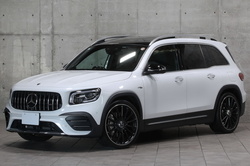 2021 メルセデスAMG GLB GLB35 4MATIC