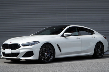 BMW 8シリーズ