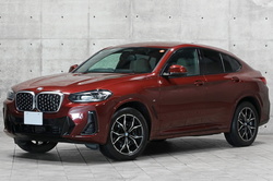 2021 BMW X4 xDrive20d Mスポーツ