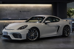 2023 ポルシェ 718ケイマン GT4 PDK 左ハンドル SPカラー/クレヨン