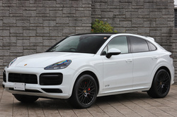 2021 ポルシェ カイエンクーペ GTS スポーツクロノPKG