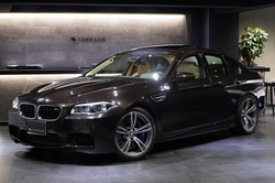 2016 BMW M5 左ハンドル コンペティションPKG装着車