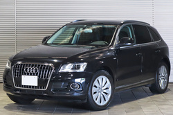 2013 アウディ Q5ハイブリッド  レザーPKG 