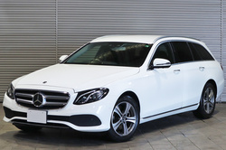 2017 メルセデス・ベンツ Eクラス E200 4MATIC 