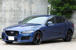 2016 ジャガー XE S