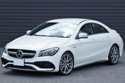 2017 メルセデスAMG CLAクラス CLA45 4MATIC