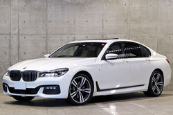 2016 BMW 7シリーズ 740i Mスポーツ