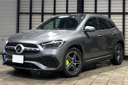 2020 メルセデス・ベンツ GLAクラス GLA200d 4MATIC AMGライン 1オーナー