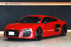 2017 アウディ R8 V10 5.2FSI クワトロ