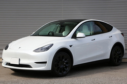 2022 テスラ モデルY RWD
