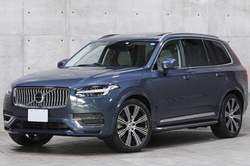 2022 ボルボ XC90 リチャージPHV T8 AWD インスクリプション