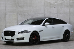2017 ジャガー XJ R-スポーツ
