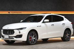 2017 マセラティ レヴァンテ ディーゼル ドライバーアシスタンスPKG
