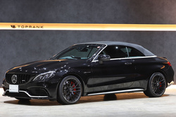 2017 メルセデスAMG Cクラス C63Sカブリオレ