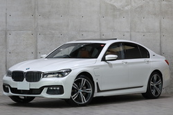 2019 BMW 7シリーズ 740e iPerformance Mスポーツ