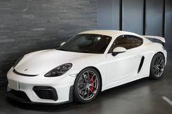 2020 ポルシェ 718ケイマン GT4 6MT