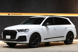 2023 アウディ Q7 55TFSIクワトロ Sライン 7シーターPKG