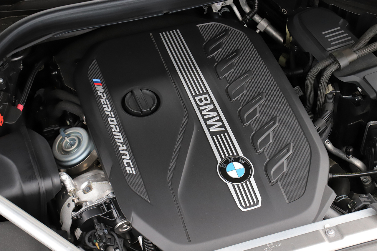 BMW G01 X3 M40d完全ハンズオフステアリングアシスト有効化＋