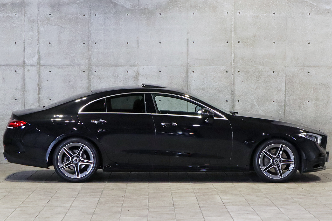 【数少ない黒】メルセデスベンツ　W257　CLSクラス純正　AMG5スポーク 正規品】メルセデス ベンツ W257 CLSクラス AMG 純正 20in 8J+33