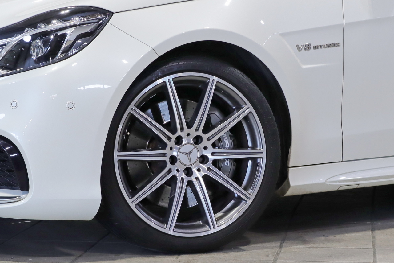 ベンツ AMG しょっぱ E63 スタッドレス 265/40r19 ユーロテック TW15