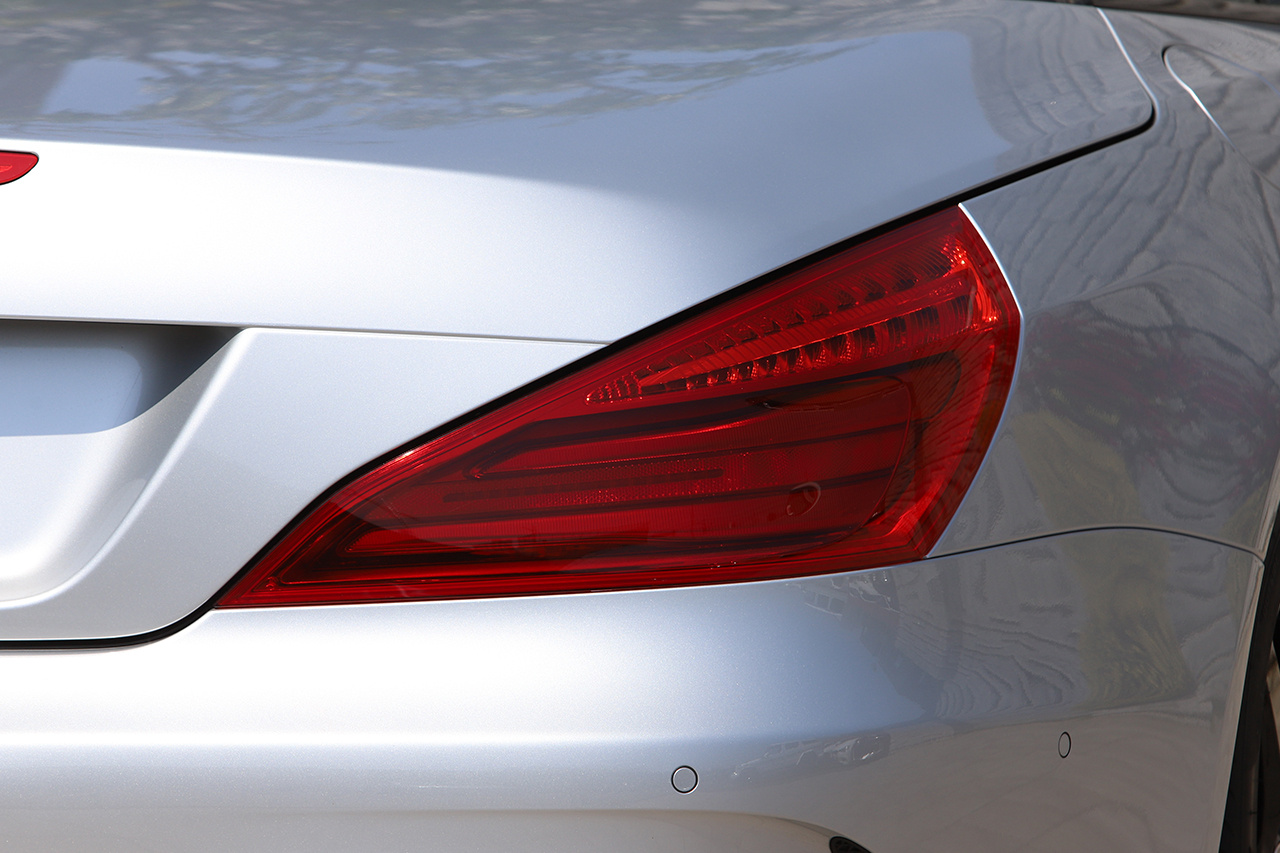 ベンツSL　全長40cm　フリクション SLクラス（06年11月～07年12月）の燃費｜中古車なら