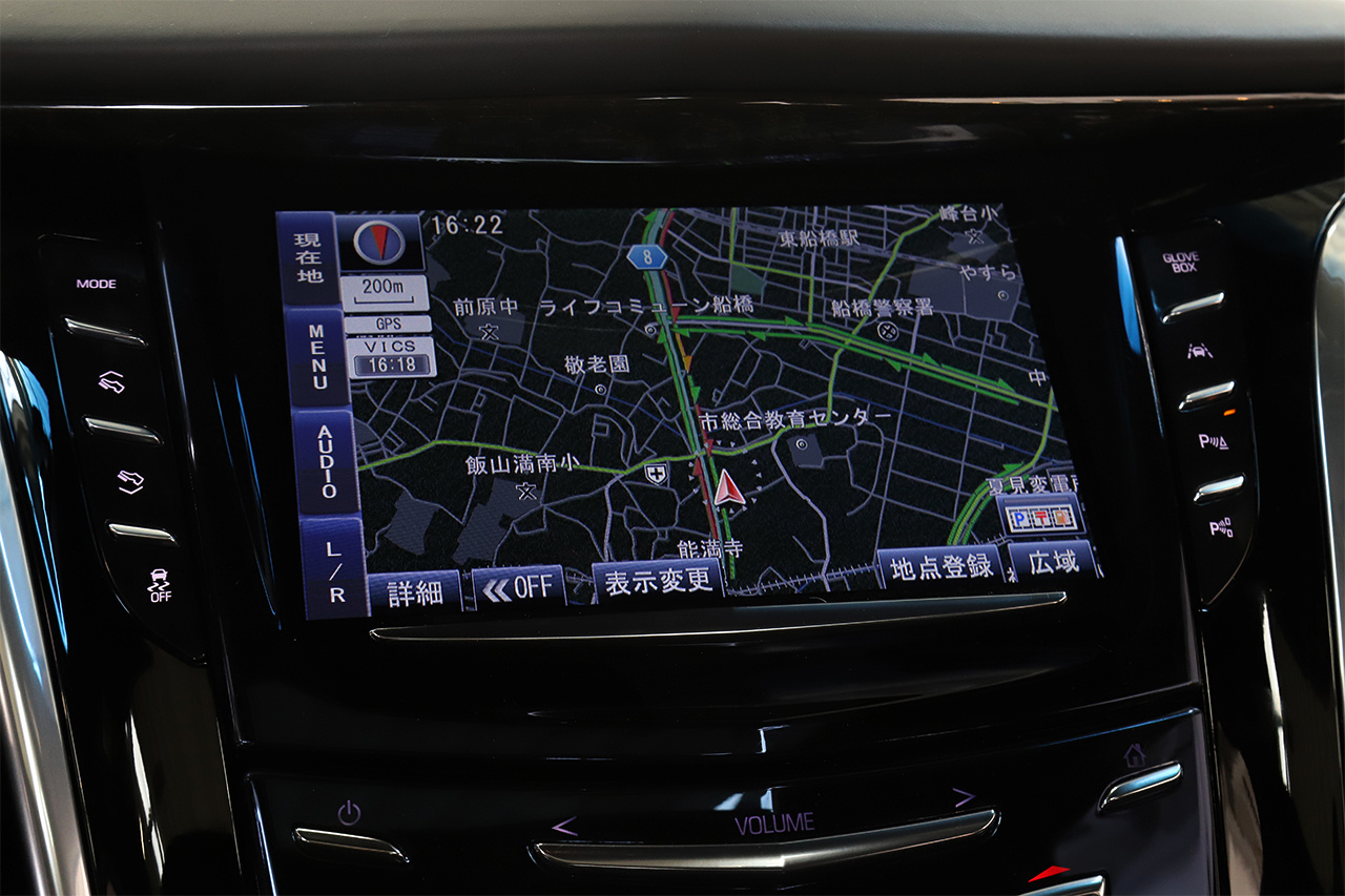 キャデラック エスカレード 2015y 純正マルチナビモニタ キャデラック