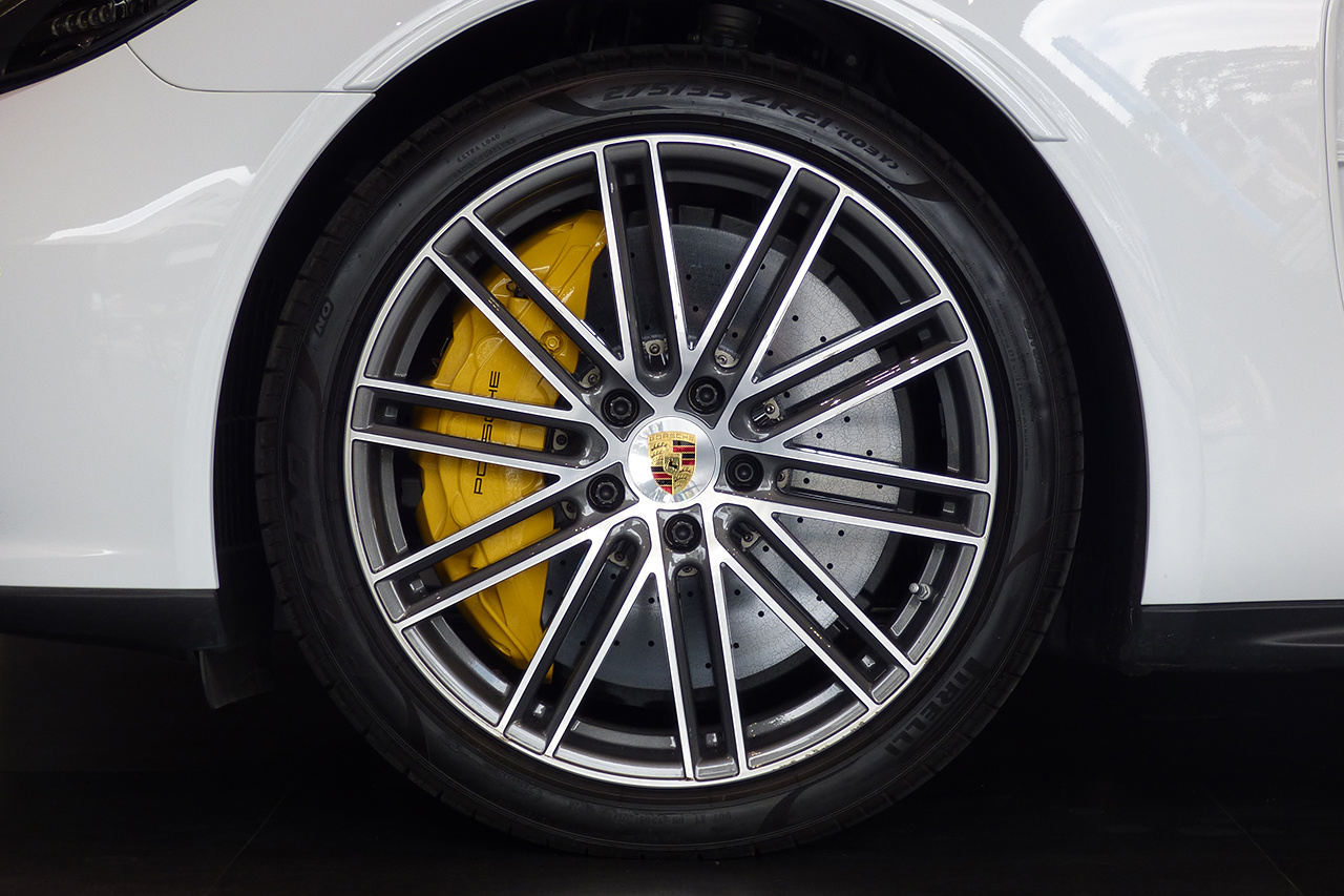 パナメーラターボ 車両詳細 | TOPRANK