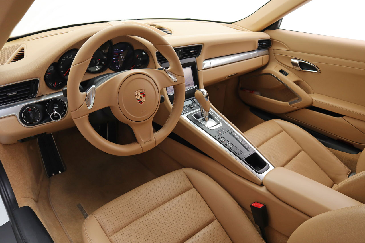 2013年式911カレラ　インパネ　ポルシェ 2013年式911カレラインパネポルシェ