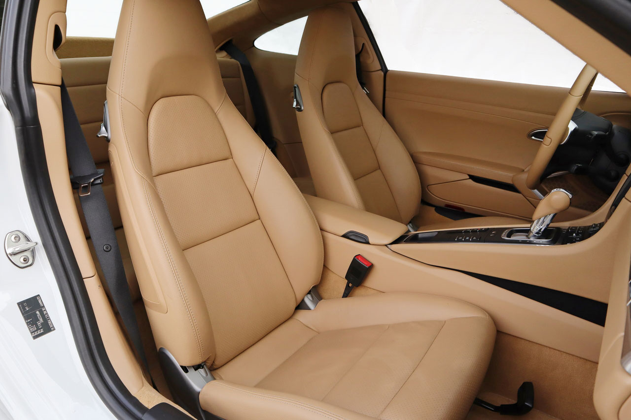 コジマオリジナル　ポルシェ　カレラＧＴ　２０００年　パリサロン Amazon | KiNSMART - ポルシェ カレラ GT レッド 5インチ 1:36