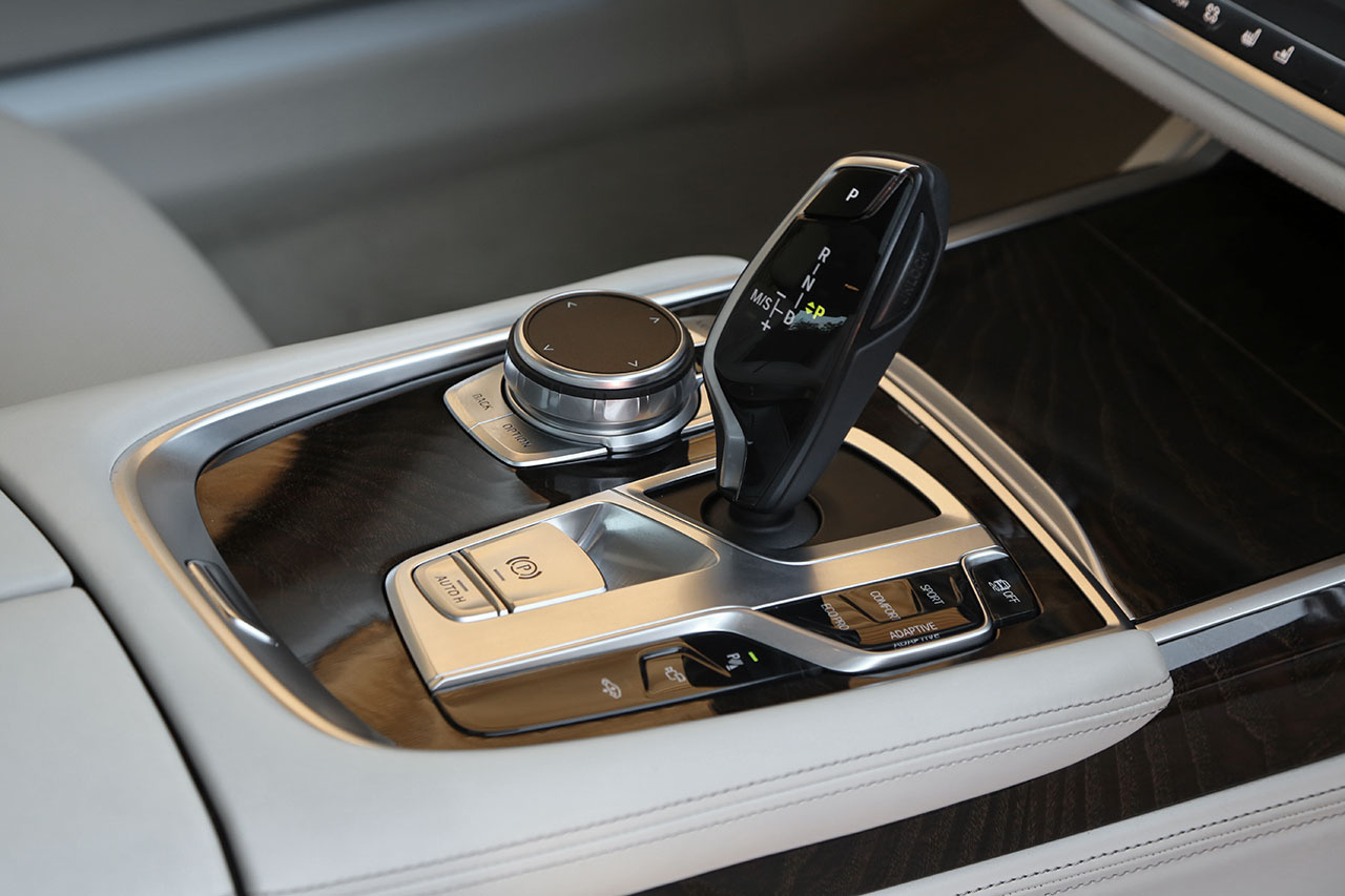 ARIDOSE Armrest Storage Box Compatible with BMW 3 Series G20 G21