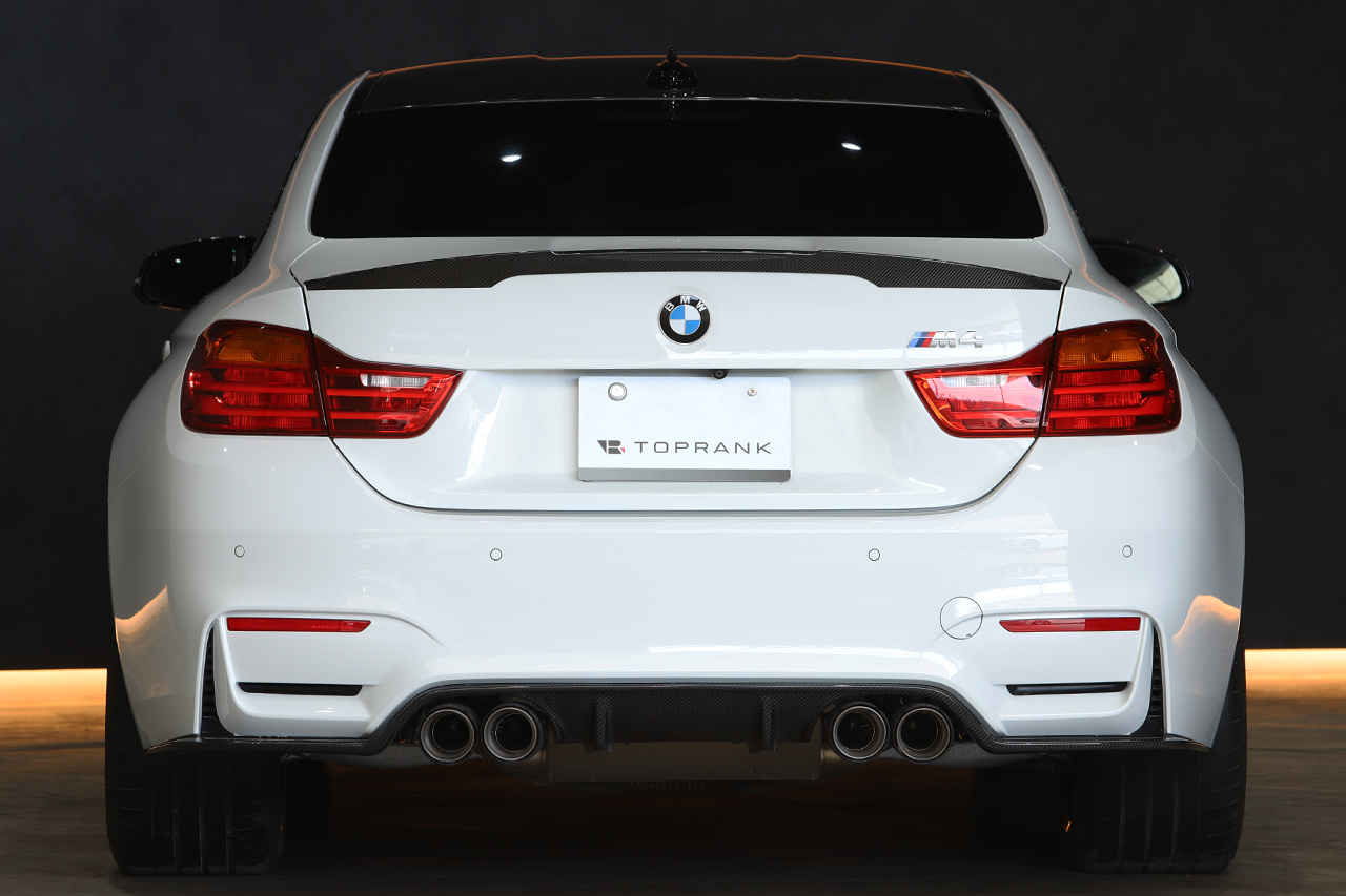 BMW M5 コンペティション カーボンファイバー マフラーエンド 4個セット 楽天市場】BMW 純正 F90 M5 Competition エンブレム