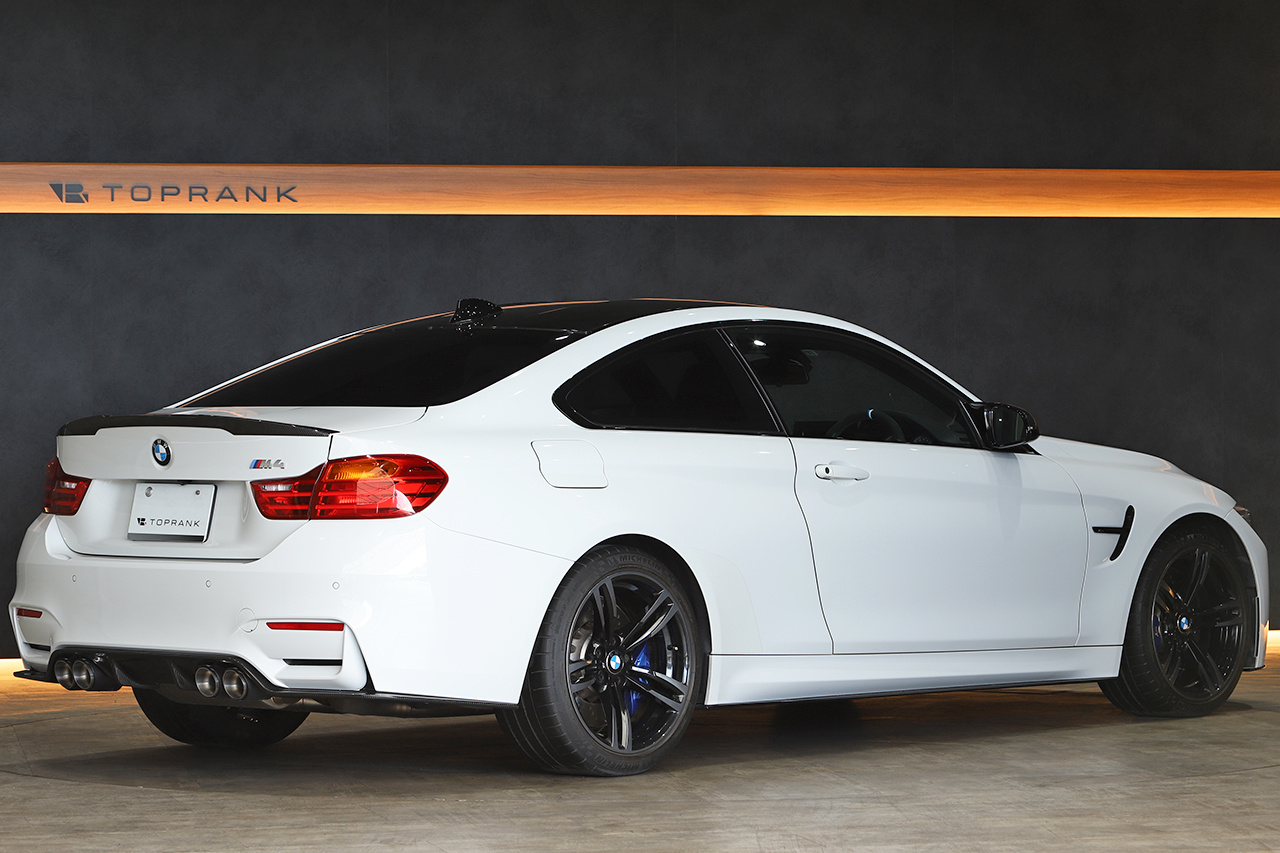 BMW M5 コンペティション カーボンファイバー マフラーエンド 4個セット bmp_18307849341x4