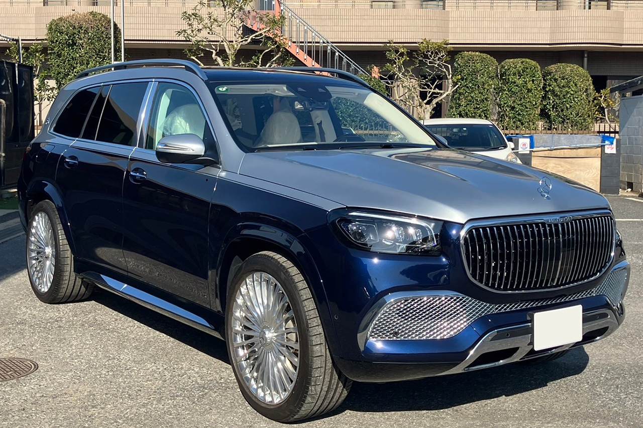 23y M・マイバッハ GLS600 4MATIC カバンサイトブルー/ハイテック 