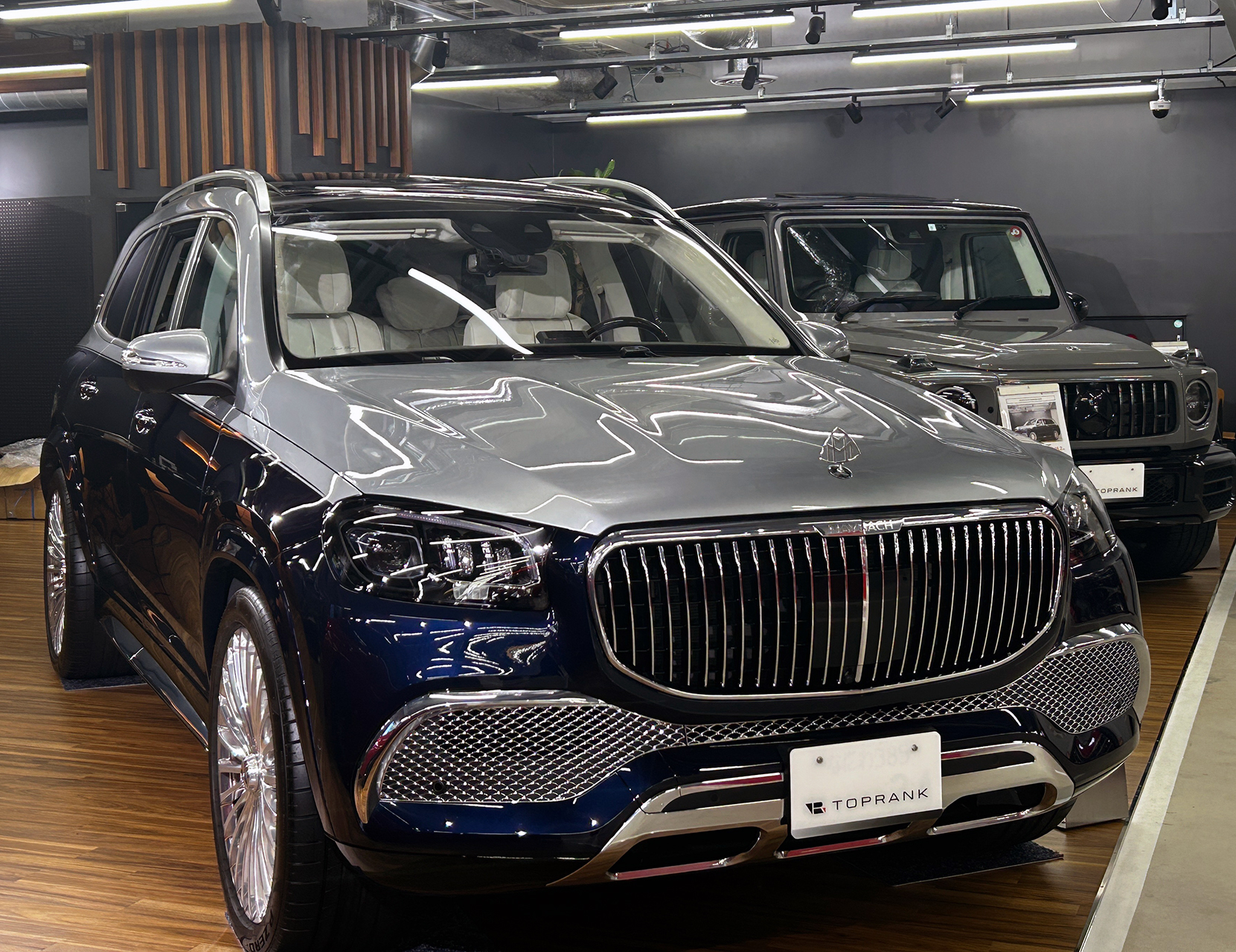 23y メルセデス・マイバッハ GLS600 4MATIC カバンサイトブルー